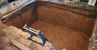 Строительство погреба Дзержинский цена от 14447 руб.